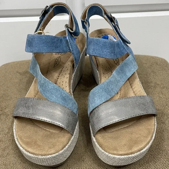 Earth Origins Women's Wedge Sandals in Blue and Silver - Picture 2 of 5